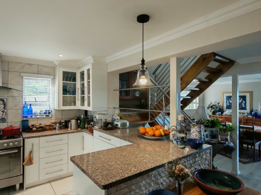 4 Bedroom Property for Sale in Herolds Bay Western Cape